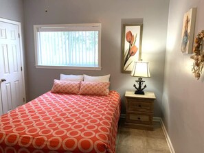 House, Multiple Beds, Patio, Ocean View (Beau Clair 146) | 2 bedrooms, individually decorated, individually furnished, bed sheets - 146 Beau Clair - Beachside Townhome With Pool in Long Beach (Long Beach)