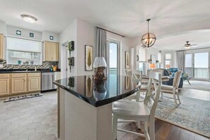 Interior - Spacious Beach View, End Unit in Legacy Tower 2-1301 - 3 Bedroom 3 Bath Condo (Gulfport)
