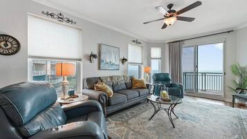 Condo, Multiple Beds, Pool Access, Ocean View (Legacy Tower 2- 1301) | Living area