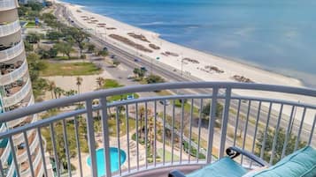 Condo, Multiple Beds, Pool Access, Ocean View (Legacy Tower II 1301) | Property grounds
