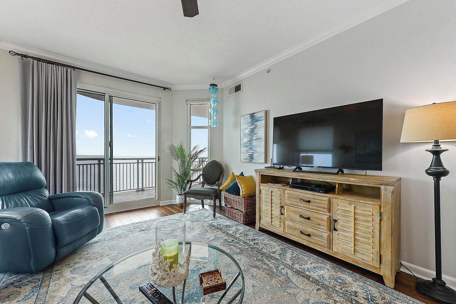 Condo, Multiple Beds, Pool Access, Ocean View (Legacy Tower 2- 1301) | Living area