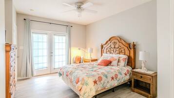 Villa, Multiple Beds, Jetted Tub, Beach View (Legacy Villa 2604) | 2 bedrooms