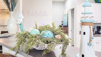 Vila, Beberapa Tempat Tidur, jet tub, pemandangan pantai (Legacy Villa 2604) | Interior