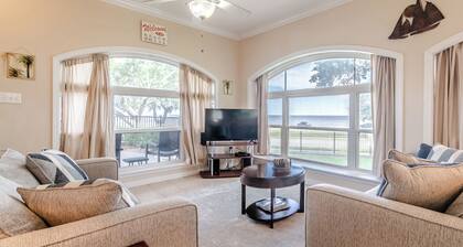 120 Beau Clair - Beachview Townhome With Balcony and Deck in Long Beach