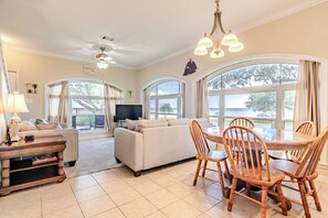 House, Multiple Beds, Pool Access, Ocean View (Beau Clair -120) | Living area