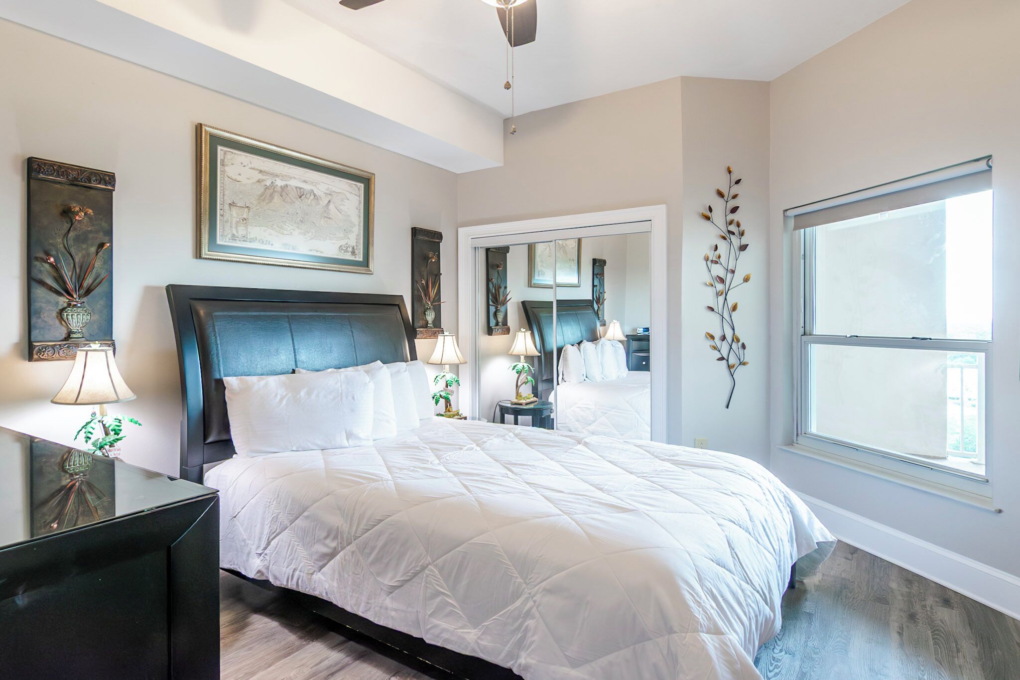 콘도, 침대(여러 개), 수영장 이용, 바다 전망 (Legacy Tower 1 -1403) | 3 개의 침실, 각각 다른 스타일의 인테리어, 각각 다르게 가구 비치, 침대 시트