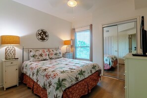 Condo, Multiple Beds, Pool Access, Ocean View (Legacy Tower 1 -502) - Beachview Condo in Legacy Tower 1 -502 - Fully Furnished 2 Bedroom 2 Bathroom (Gulfport)