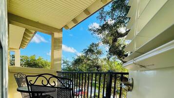 House, Multiple Beds, Patio, Ocean View (Beau Clair-123) | View from room