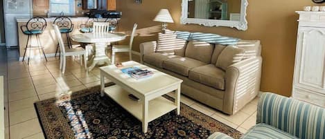 House, Multiple Beds, Patio, Ocean View (Beau Clair 123) | Living area