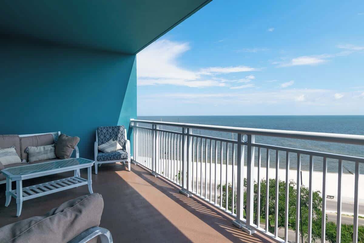Condo, varias camas, acceso a la alberca, vista al océano (Legacy Tower II 0809) | Áreas de la propiedad