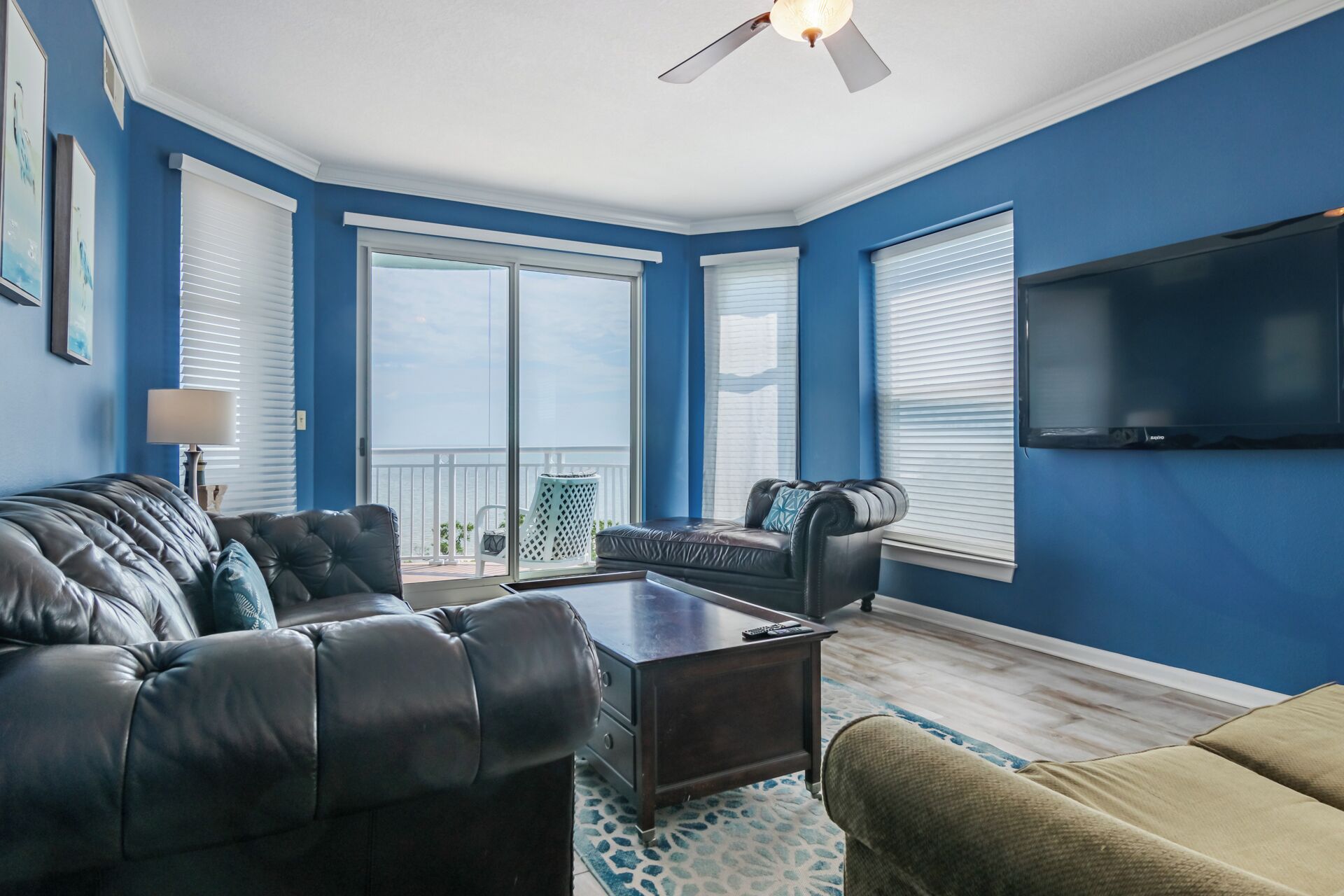 Condo, Multiple Beds, Pool Access, Ocean View (Legacy Tower 2 -809) | Living area