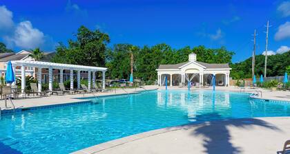 Legacy Villa 1306 - 2 Bedroom 2 Bath With Garage in Beachside Neighborhood