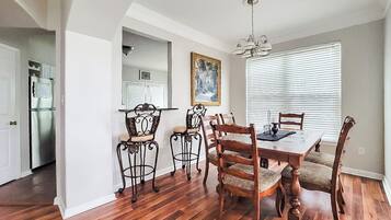 Villa, Multiple Beds, Patio, Beach View (Legacy Villa 1306) | Dining