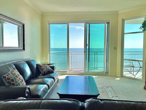 Beachview Condo in Legacy Tower 1-1004 - Fully Furnished 3 Bedroom 2 Bathroom