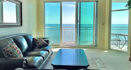 Beachview Condo in Legacy Tower 1-1004 - Fully Furnished 3 Bedroom 2 Bathroom