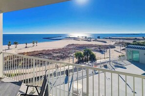 Lägenhet - 2 queensize-sängar - uteplats - havsutsikt (Sea Breeze 0409) | Boendeområde