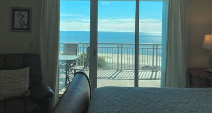 Spacious Beachview End Unit in Legacy Tower 1-501 - 3 Bedroom 3 Bath Condo