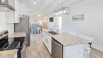 House, Multiple Beds, Patio, Ocean View (Seaside Bliss) | Private kitchen