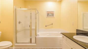 Villa, Multiple Beds, Patio, Beach View (Legacy Villa 1702) | Bathroom | Towels