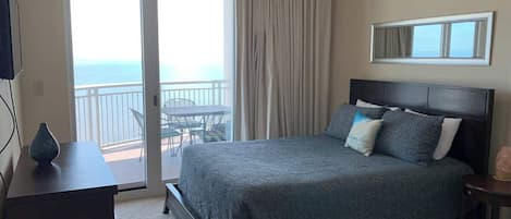 Condo, 2 Queen Beds, Hot Tub, Ocean View (Legacy Tower II 1204) | 2 bedrooms, individually decorated, individually furnished, bed sheets