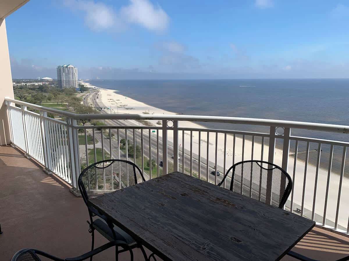 Appartement, 2 queensize bedden, bubbelbad, uitzicht op zee (Legacy Tower II 1204) | Buiten dineren