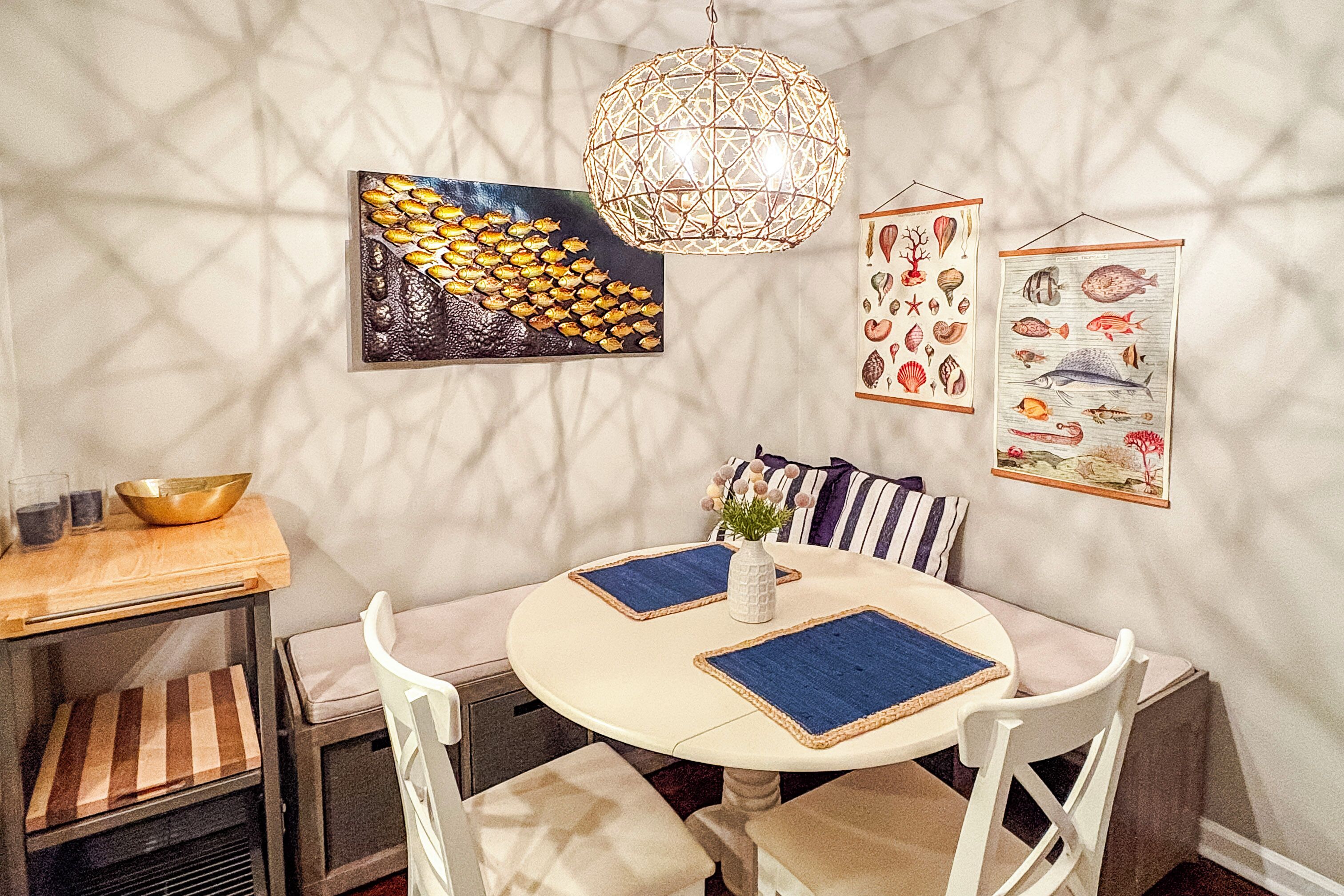 Condo, nhiều giường, bồn tắm nước nóng, quang cảnh bãi biển (Harbor Landing G02) | 2 phòng ngủ, trang trí khác biệt 