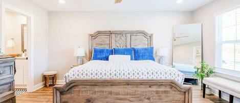 House, Multiple Beds, Patio, Golf View (Golfing Green) | 3 bedrooms, individually decorated, individually furnished, bed sheets