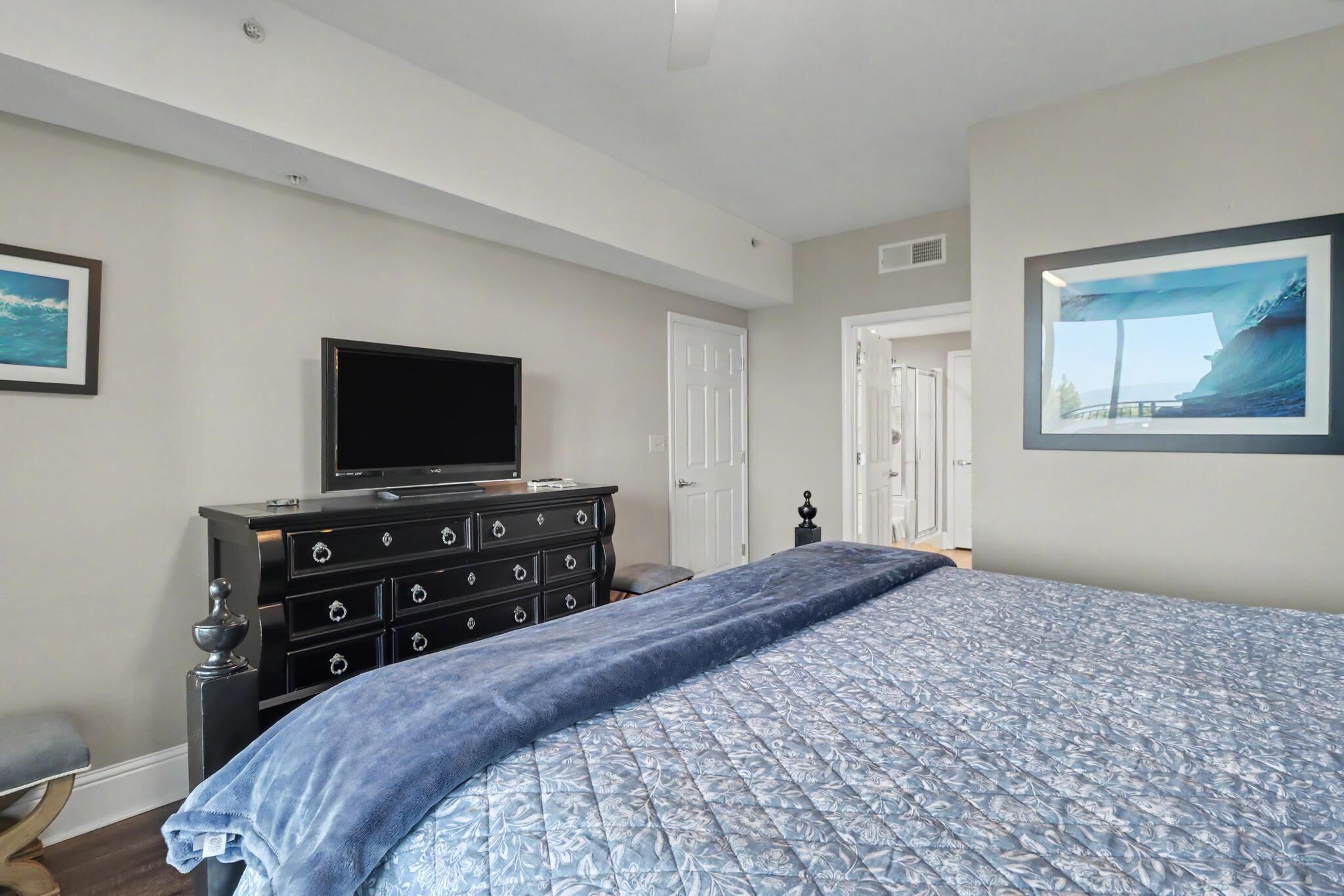 Condo, Multiple Beds, Beach View (Legacy Tower II 0309) | 3 bedrooms, individually decorated, individually furnished, bed sheets