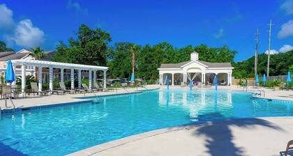 Legacy Villa 1405- 2 Bedroom 2 Bath With Garage - in Beachside Neighborhood