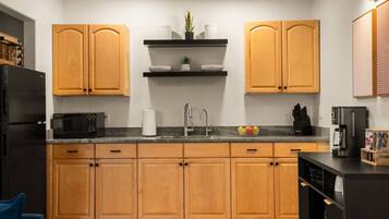 Fridge, microwave, coffee/tea maker, toaster