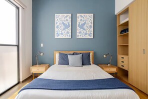 2 chambres, fer et planche à repasser, Wi-Fi, literie fournie