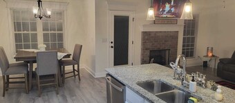 3/2br spacious fenced home with garage in kathleen