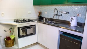 Private kitchen - 5 Minutos Da Praia Do Leblon | Ap204 (Rio de Janeiro)