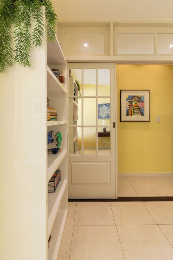 Living area - Conforto A 4 Minutos Da Praia Do Leblon | Ap801 (Rio de Janeiro)