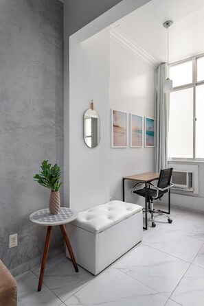 Living area - Estilo Em Copacabana | Próximo A Praia | Br403 (Rio de Janeiro)