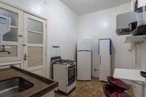 Private kitchen - 6 Minutos Da Praia De Copacabana | El108 (Rio de Janeiro)