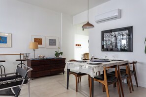 Living area - 3 Minutos Da Praia Do Leme | Grc701 (Rio de Janeiro)