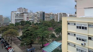 Living area - 6 Minutos Da Praia De Ipanema E Próximo Do Metrô | J801 (Rio de Janeiro)