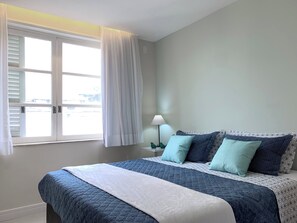 Living area - 6 Minutos Da Praia De Ipanema E Próximo Do Metrô | J801 (Rio de Janeiro)