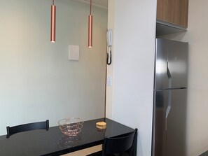 Living area - 6 Minutos Da Praia De Ipanema E Próximo Do Metrô | J801 (Rio de Janeiro)