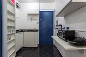Living area - Estúdio Em Copacabana | Ideal P/ Famílias|Jc509 (Rio de Janeiro)