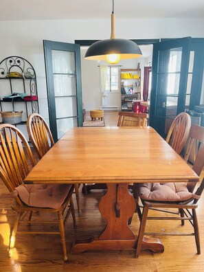 تناول الطعام