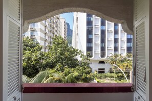 Free WiFi - Sofisticado A Poucos Passos Da Lagoa | Sb301 (Rio de Janeiro)