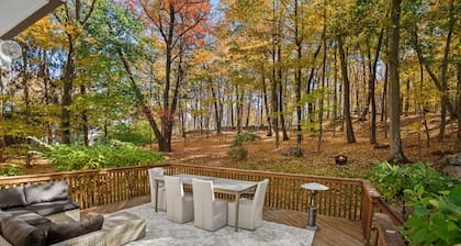 Lovely Renovated 4-bedroom house in Chappaqua with AC & Full house Generator