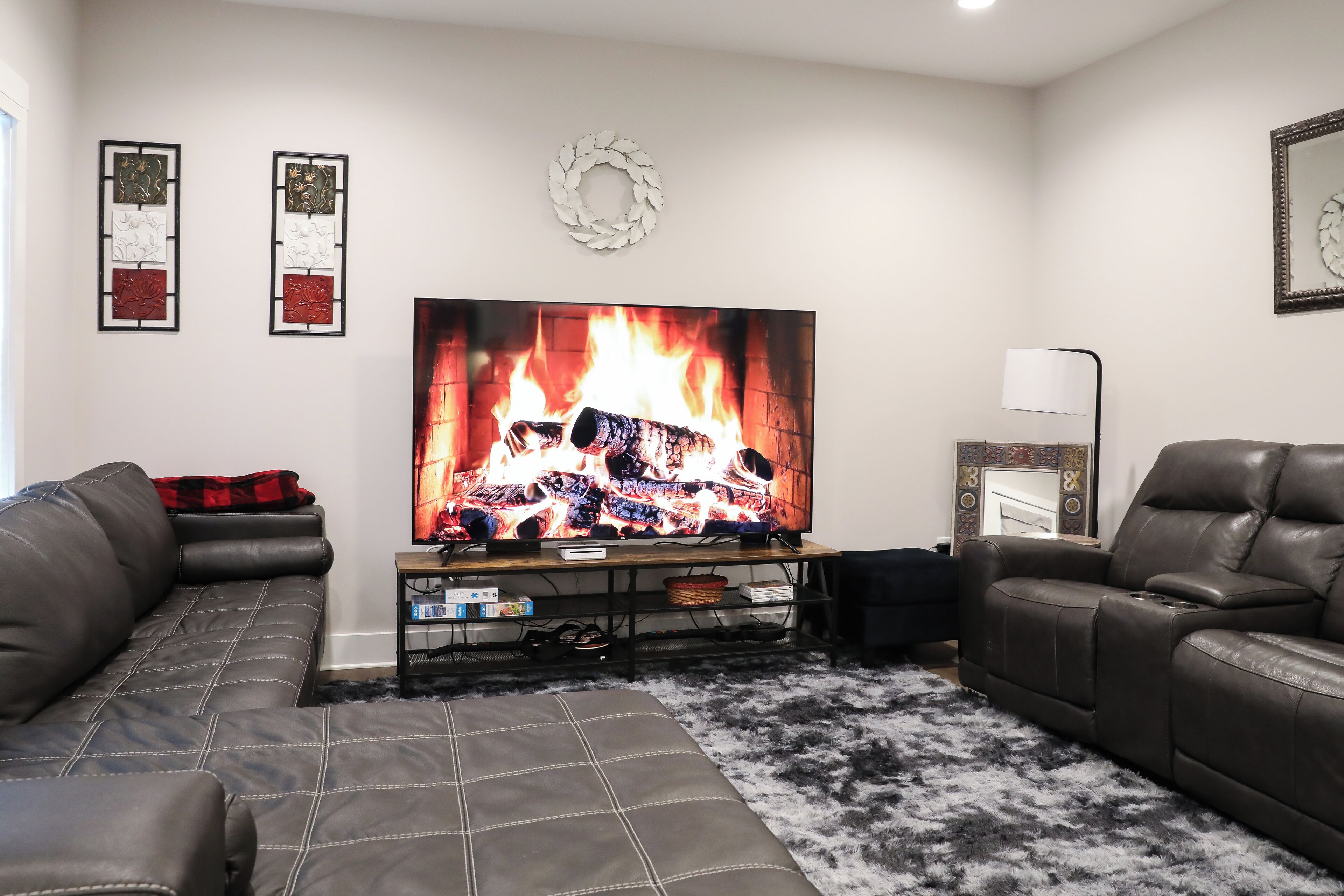 智能电视、电子游戏