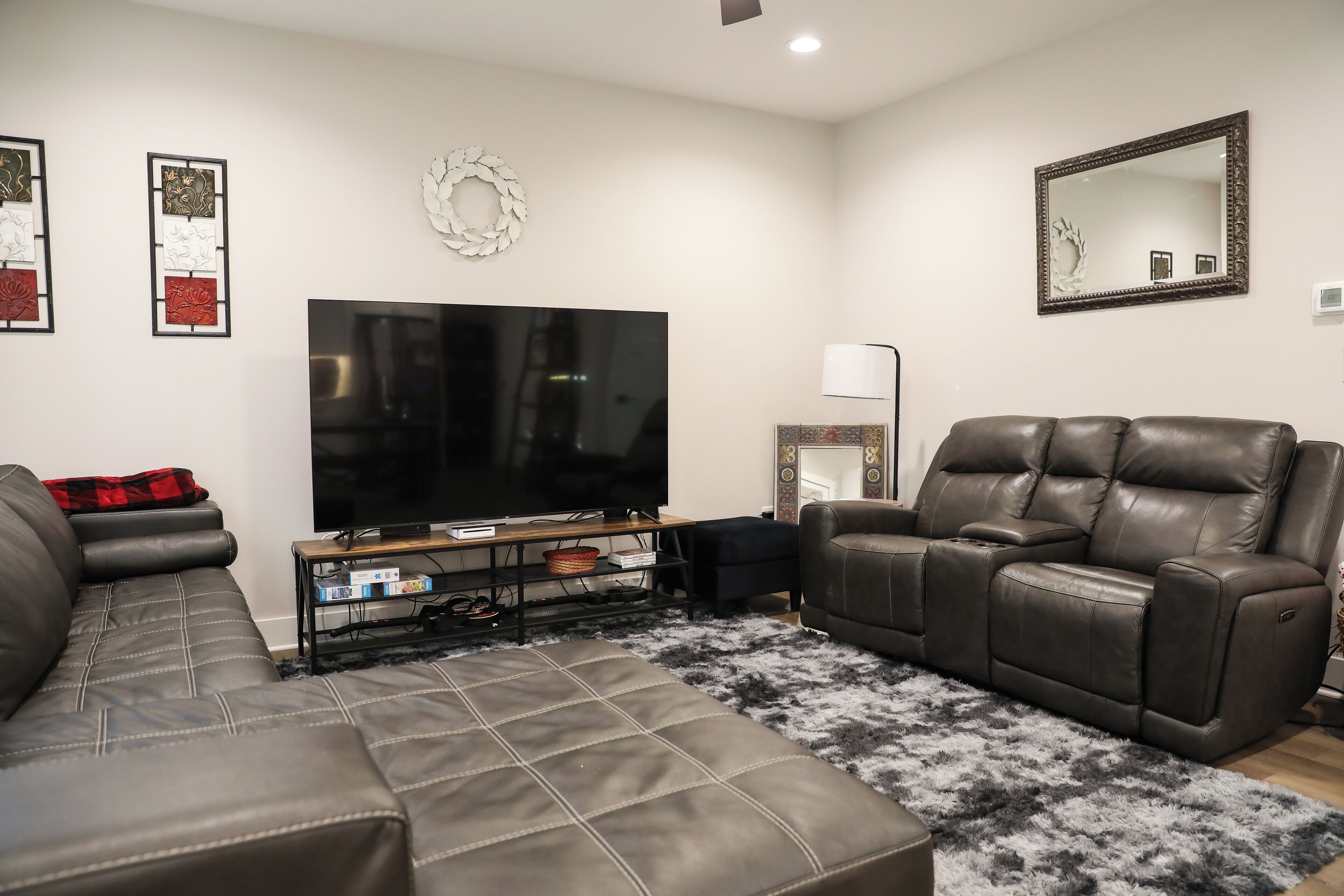 智能电视、电子游戏