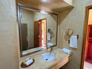 Shower, towels, soap, shampoo