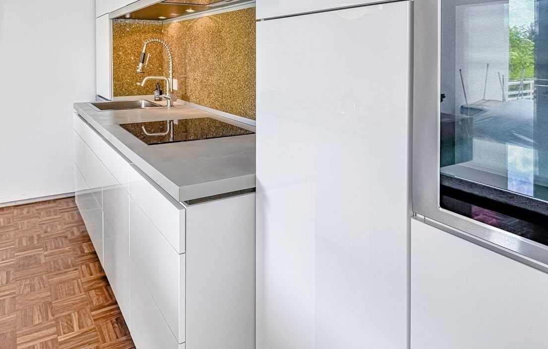 Mikrowelle, Ofen, Herdplatte, Geschirrspüler