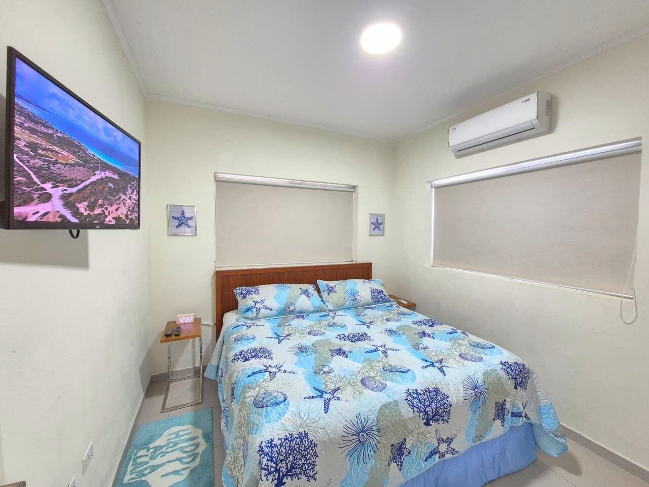 1 habitación y caja de seguridad en la habitación 