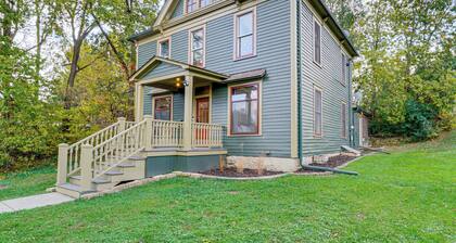 Near Colleges: Pet-Friendly Duplex in Northfield!